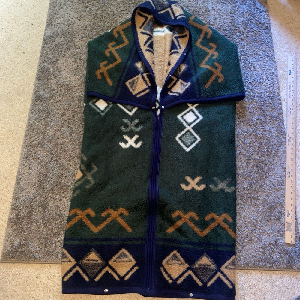 VTG BIEDERLACK Aztec Cuddle Wrap Blanket Zip Snap Southwest Cabin Cozy Made USA